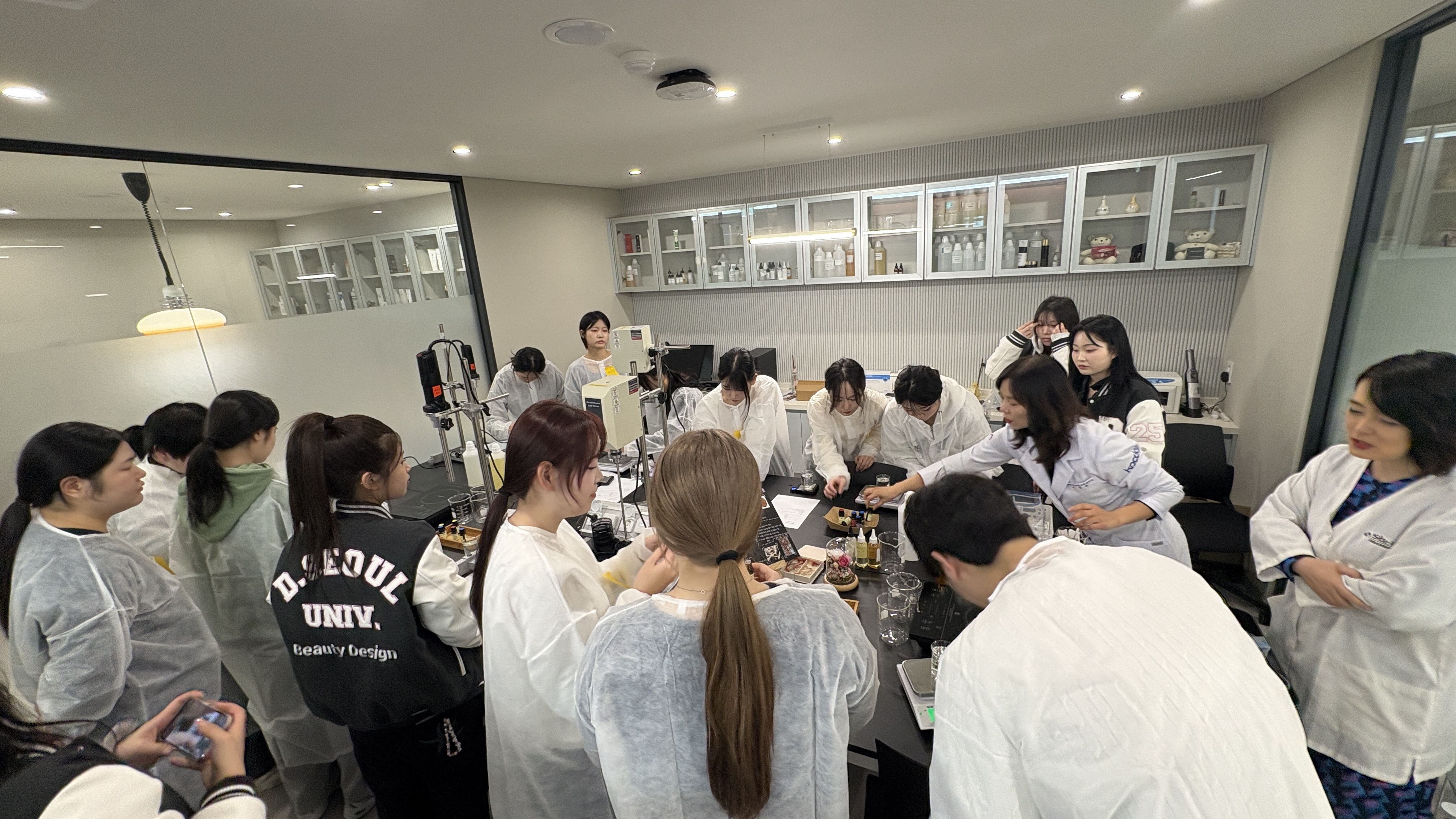 KakaoTalk_20251210_145328105_01